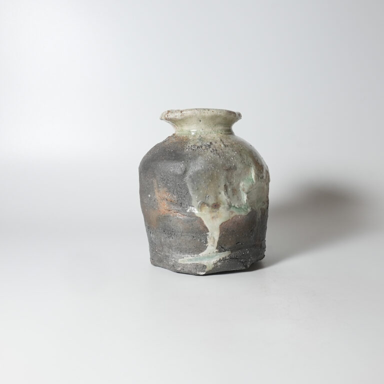 iiga-tata-vase-0038