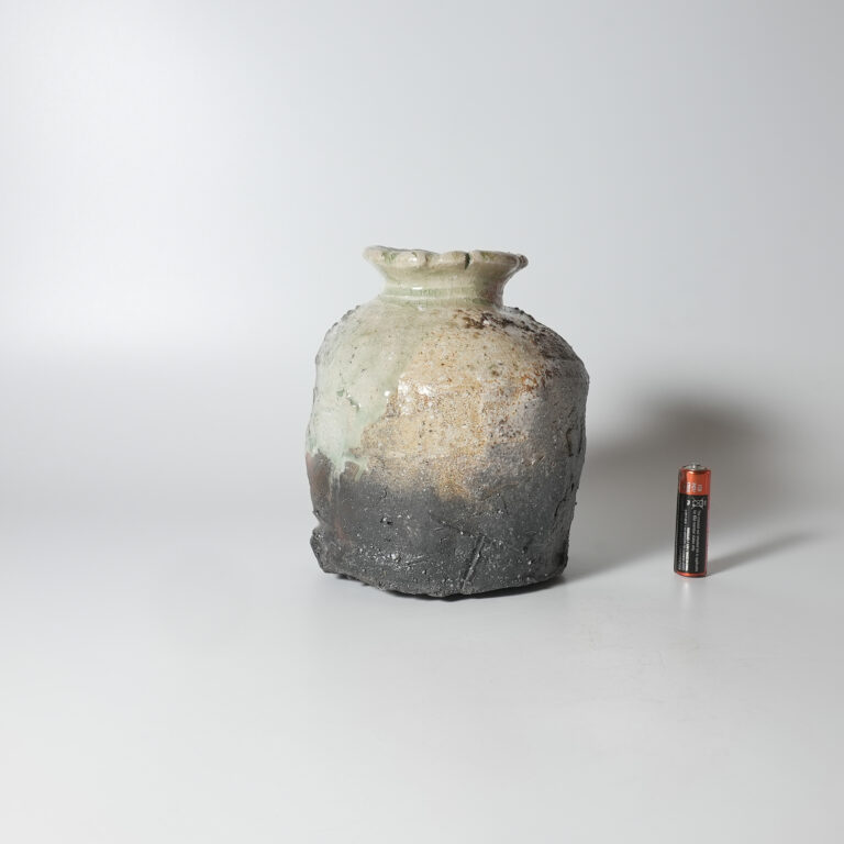 iiga-tata-vase-0038